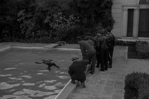 Seqüência de "Sunset Boulevard":  a semelhança não é mera coincidência.